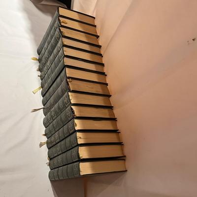 Charles Dickens Centennial Edition Book Set (D-MG)