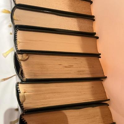 Charles Dickens Centennial Edition Book Set (D-MG)