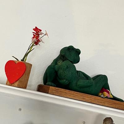 Lot 245 Shelf & Decor