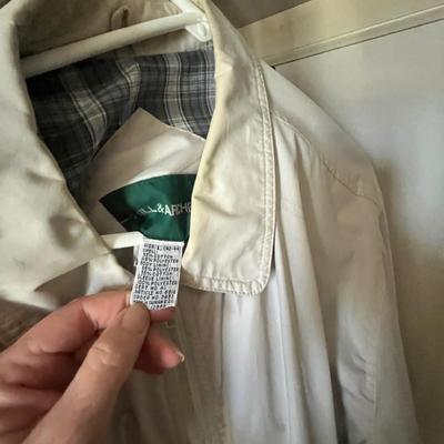 Lot 246 Closet lot
