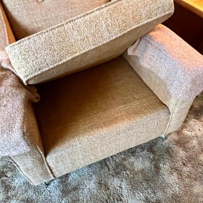 Lot 248 Vintage chair