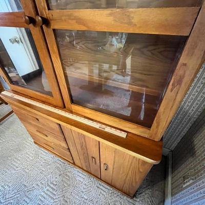 Lot 256 Oak hutch