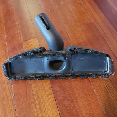 Miele Complete C3 Soft Carpet PowerLine Vacuum (B2-KD)