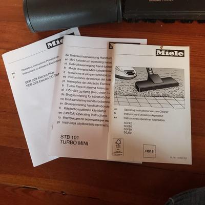 Miele Complete C3 Soft Carpet PowerLine Vacuum (B2-KD)