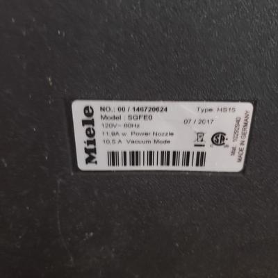 Miele Complete C3 Soft Carpet PowerLine Vacuum (B2-KD)