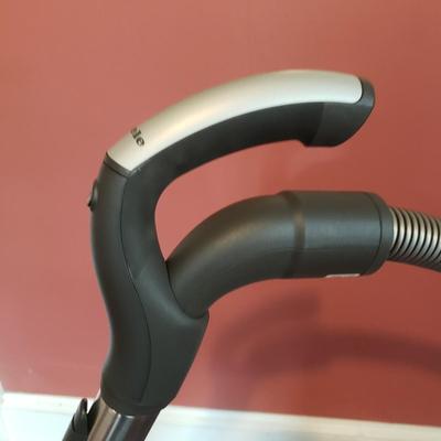 Miele Complete C3 Soft Carpet PowerLine Vacuum (B2-KD)