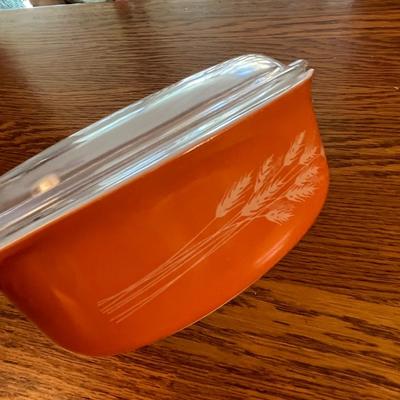 Lot 265 Pyrex
