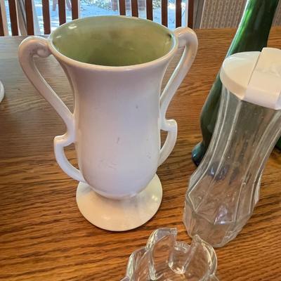 Lot 270 Lot of vases & misc.