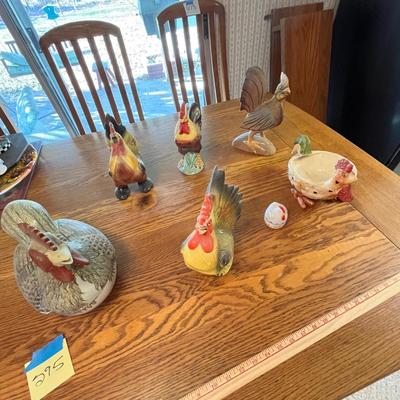 Lot 295 Chicken Figures
