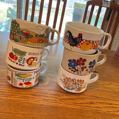Lot 296 Vintage soup mugs