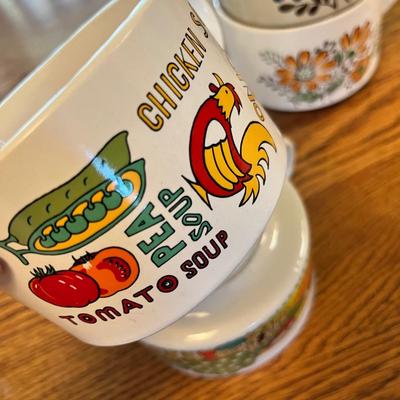 Lot 296 Vintage soup mugs