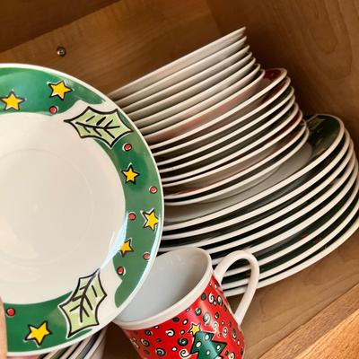 Lot 302 Christmas china set