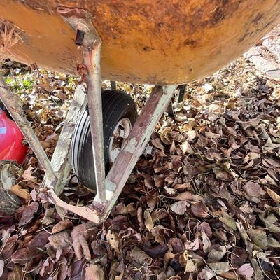 Lot 303 Wheel barrel