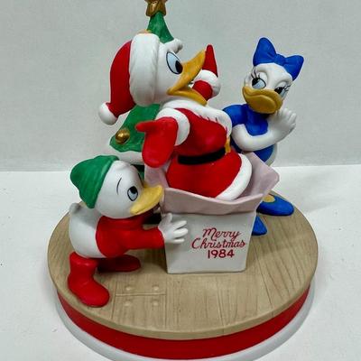 Disney Christmas 1984 Donald Duck as Santa
