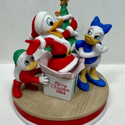 Disney Christmas 1984 Donald Duck as Santa