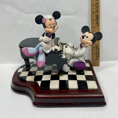 Schmid Disney Mickey and Minnie Piano Lounge Porcelain Music Box Figurine limited edition