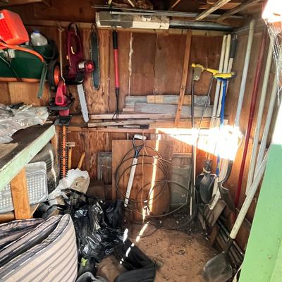 Lot 307 Garden shed contents #2