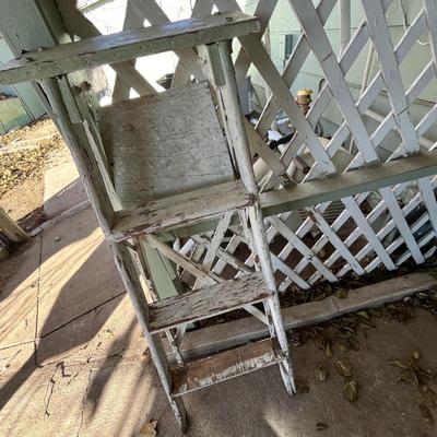 Lot 312 Vintage wood ladder