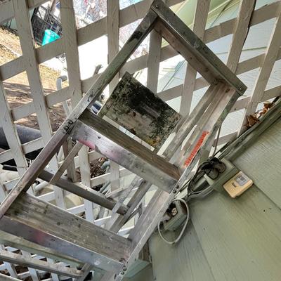 Lot 316 Aluminum ladder