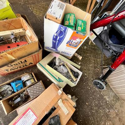 Lot 318 Large hardware assortment