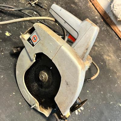 Lot 328 Power tools