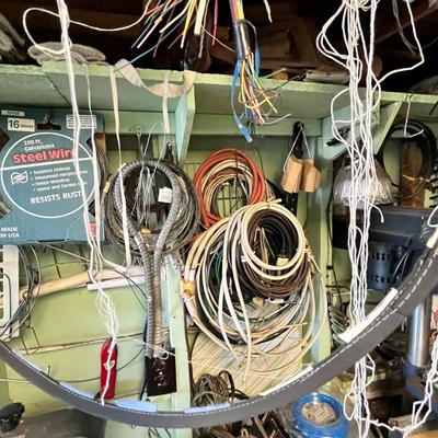 Lot 332 Hardware & Other