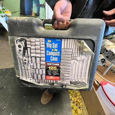Lot 341 Craftsman socket set