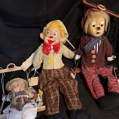 Porcelain face marionettes