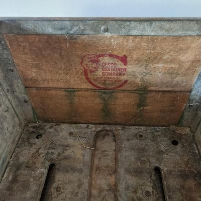 Vintage Green's Dairy York PA Wood & metal Milk Crate Oct. 1958 Cesco Container co.