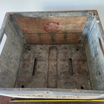 Vintage Green's Dairy York PA Wood & metal Milk Crate Oct. 1958 Cesco Container co.