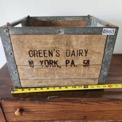 Vintage Green's Dairy York PA Wood & metal Milk Crate Oct. 1958 Cesco Container co.