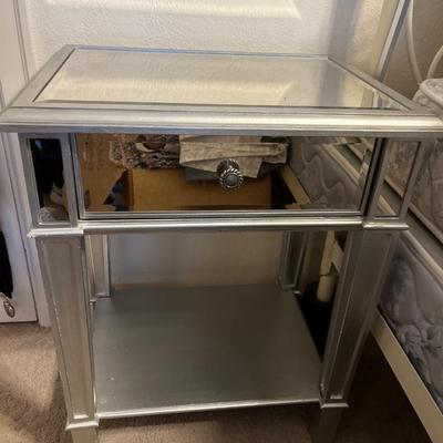 Pier 1 mirrored side table