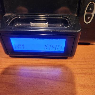 Insignia Ipod Am/FM Radio CD Player Tested