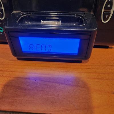 Insignia Ipod Am/FM Radio CD Player Tested