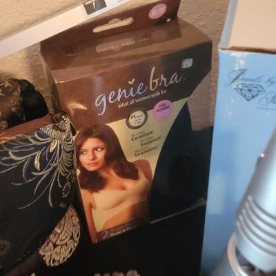 Moonlight garland, Genie bra, plus