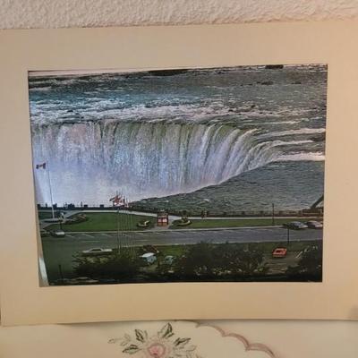 Linens, aluminum foil print