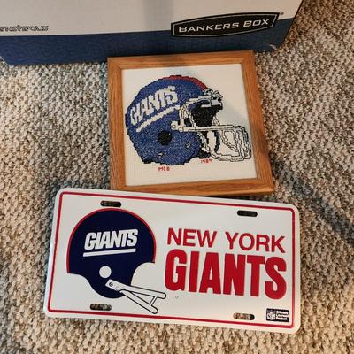 Collection of NFL New York Giants Memorabilia Tervis Cups 1986 1990 team photos & More