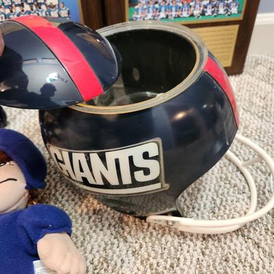 Collection of NFL New York Giants Memorabilia Tervis Cups 1986 1990 team photos & More