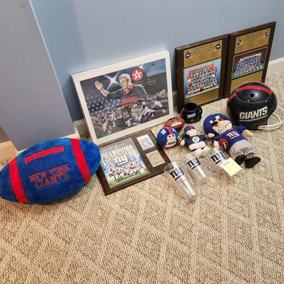 Collection of NFL New York Giants Memorabilia Tervis Cups 1986 1990 team photos & More