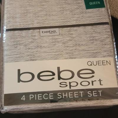 Sheet set and balloon bedskirt