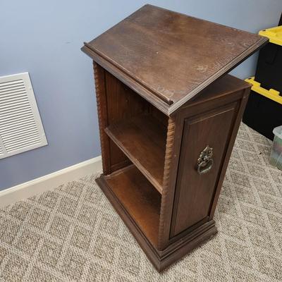 Vintage Solid Wood Podium 24x13x32