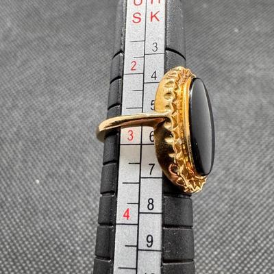 14kt and Onyx Victorian Style Oval Ring