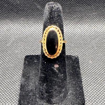 14kt and Onyx Victorian Style Oval Ring