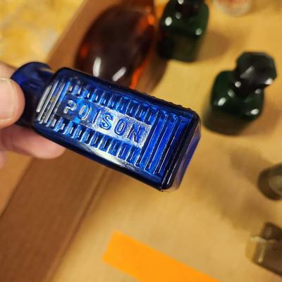 Lot of Collectables Bottles Glass Poison , Knotty Pine Restaurant Watkins Glenn NY Davis Baltimore, Bromo Seltzer , Whale, and more