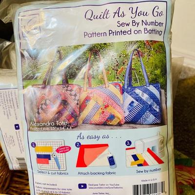 Quilting Bag Projects w/ Completed Example