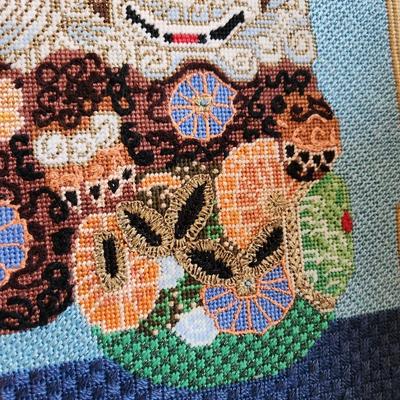 Pair Handmade Needlepoint Foo Dog 22x25