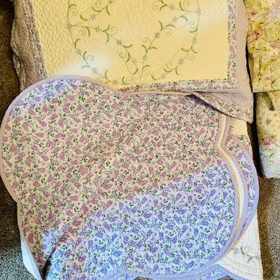 Quilt and Pillow Set x 2