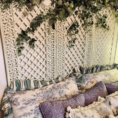 Queen Bed and Linen Lot