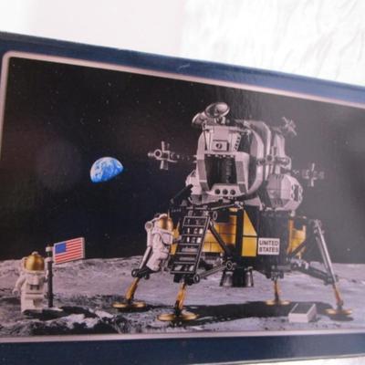 Lego NASA Apollo 11 Lunar Lander