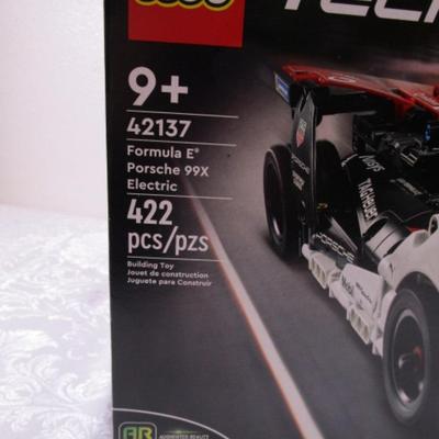 Retired Lego Formula E Porsche 99X Electric #42137